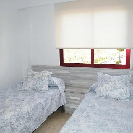 Apartment Familiar De 3 En Con Piscina, Cerca De Playa Y Puerto - Es-314-26